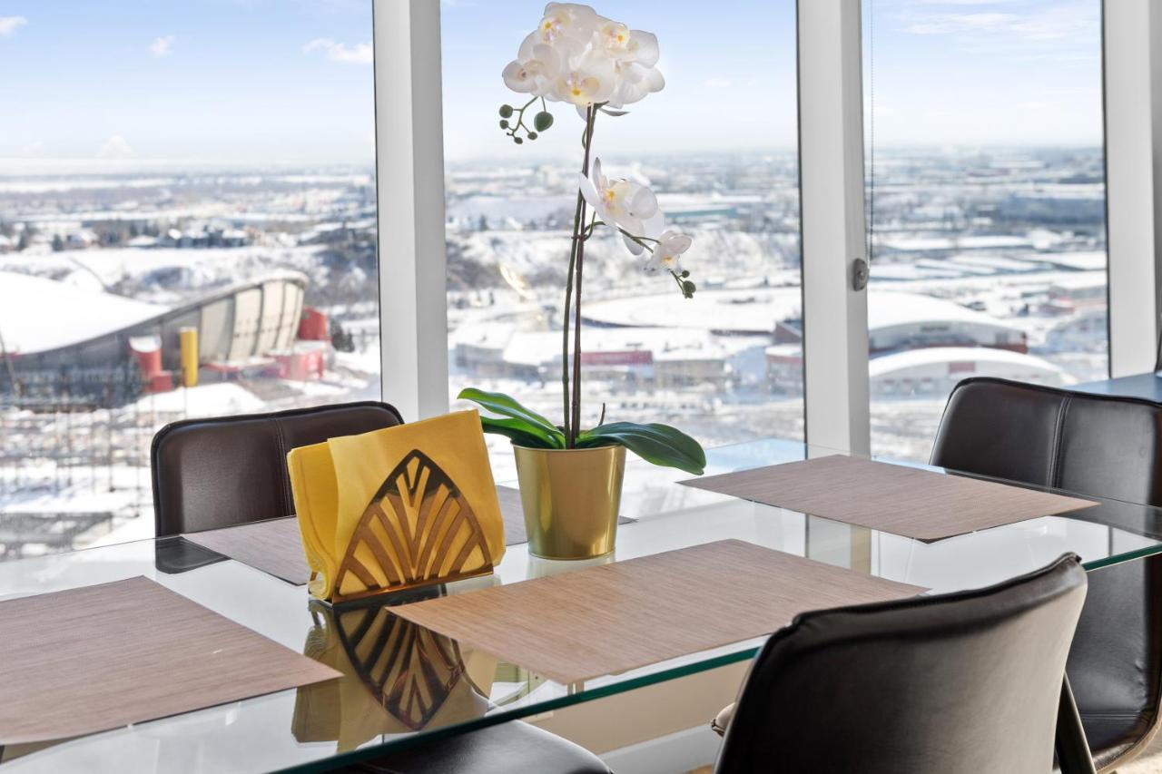 Stylish Downtown Condos By Globalstay คาลการี ภายนอก รูปภาพ